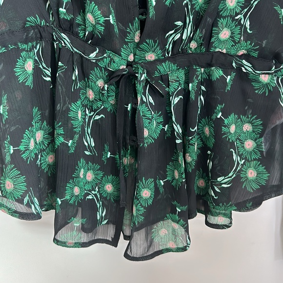 Topshop Blouse sheer black with green and pink flowers size 8 long sleeve - Picture 4 of 9